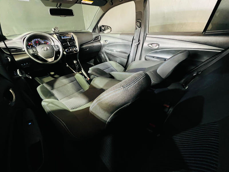 Toyota Yaris 1.3 XL Hatch Automático