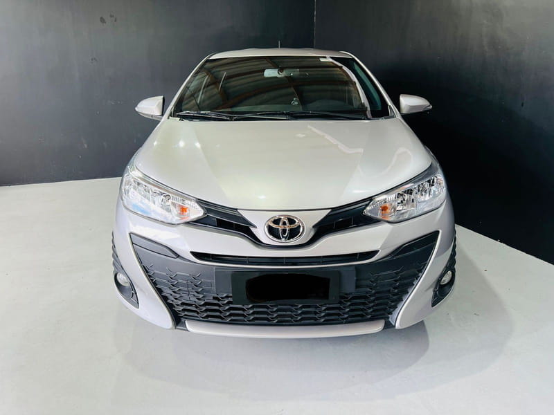 Toyota Yaris 1.3 XL Hatch Automático